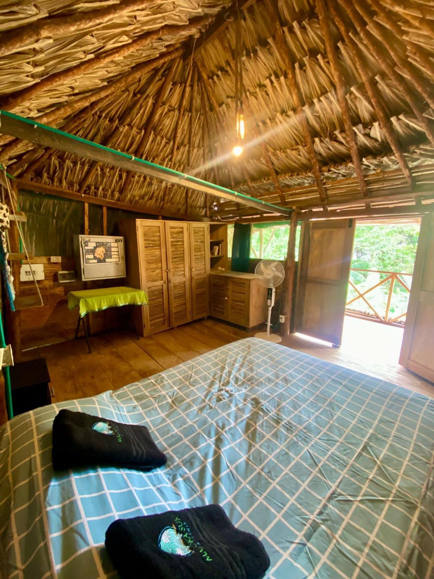 Private Beach House Maloka Surf Puerto Limon Buitenkant foto